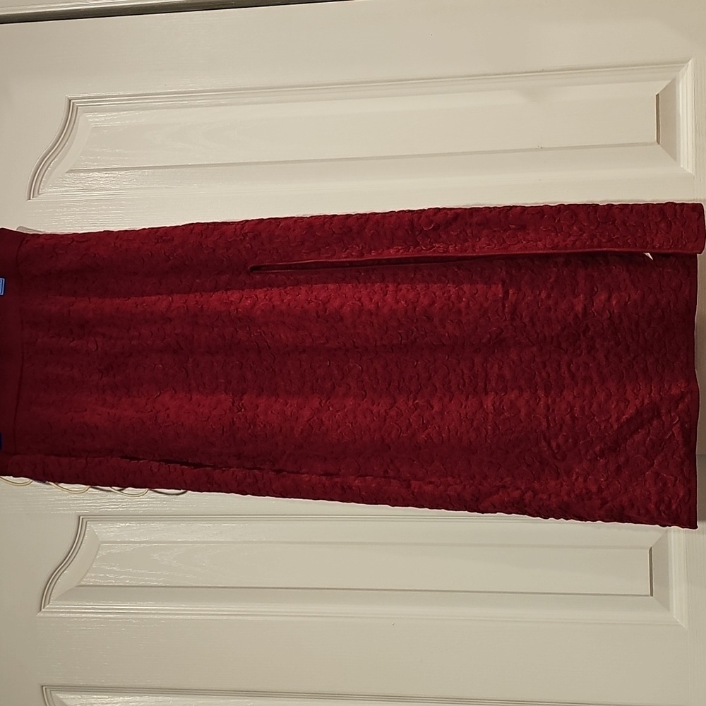 ANTHROPOLOGIE Celandine Puckered Side-Slit Maxi Skirt Dark Red NWT MSRP 98 Sz M - Picture 4 of 10